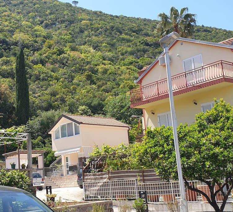 Apartamento Charmy Studio Lux Herceg Novi Exterior foto