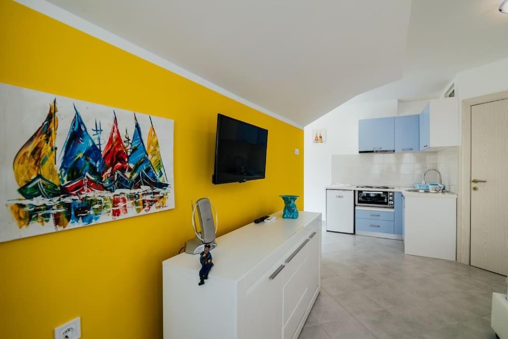 Apartamento Charmy Studio Lux Herceg Novi Exterior foto